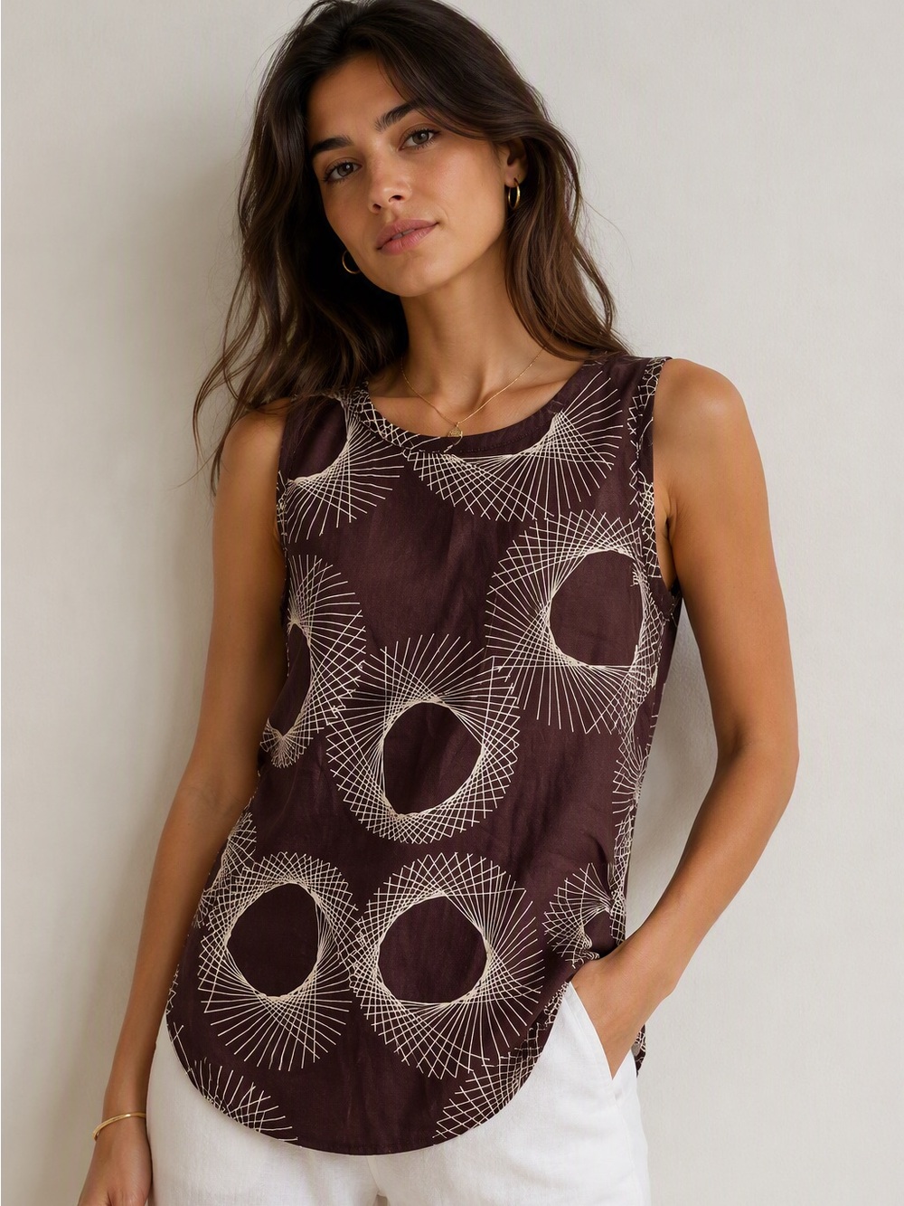 Kenneth Cole - Brown Top Black - size L
